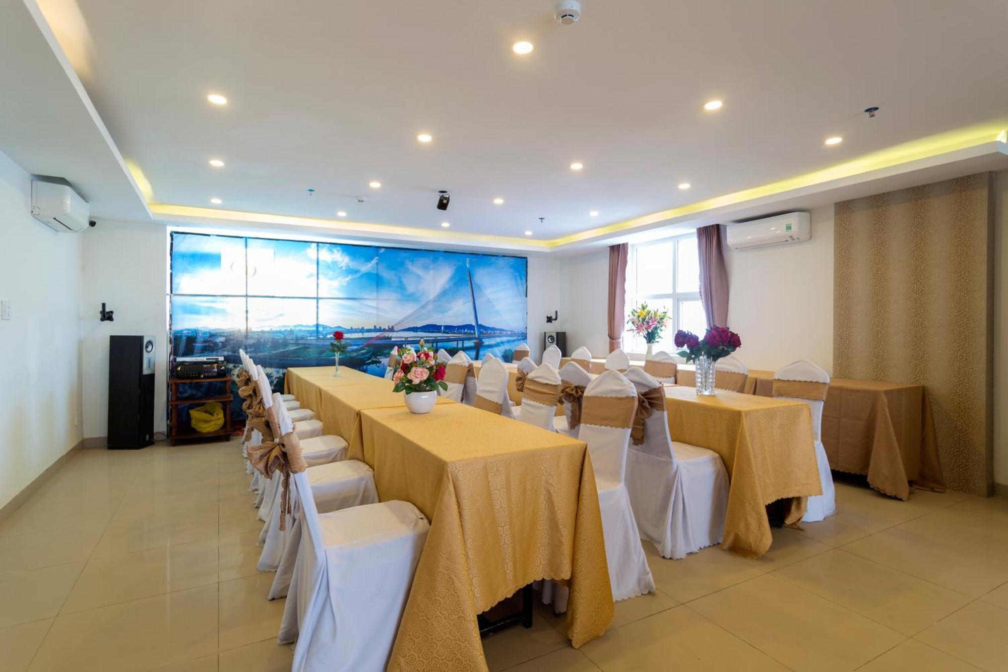 Golden Light Da Nang Hotel Zewnętrze zdjęcie